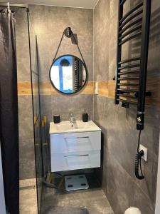 Blue apartment A, Dębina