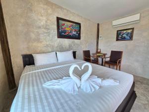 ขวัญใจปราณ รีสอร์ท