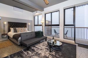 The Duke Stylish Studio- Balcony Rooftop Pool