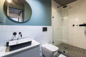 The Duke Stylish Studio- Balcony Rooftop Pool