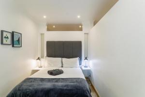 Lido Court 1-Bed Apartment with parking Sea Point