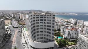 HILTON Tangr City Center view tower B