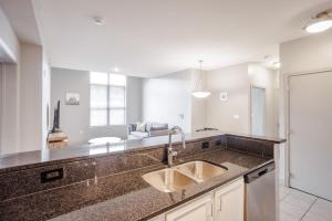 CozySuites at the Banks gym pool 10