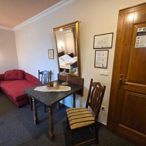 Garni Hotel & Apartments Terano