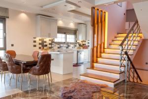 Άνετη βίλα 4 υπνοδωματίων Yalova με θέα στη θάλασσα