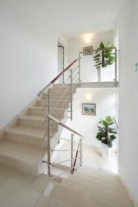 Apartment Mavarstica 17821a