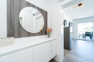 Ella modern centrally located apartments