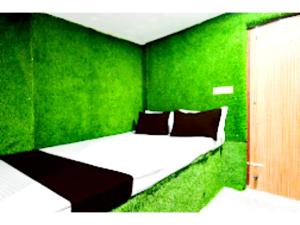 Hotel #Shree Krishnaa# Near Railway Station