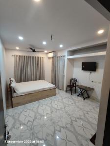 Hotel AI Near Shalimar railway station