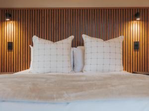 Woodpecker Cabin at Vrolikheid Landgoed