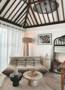 Central Canggu 2BR Designer Modern Townhouse