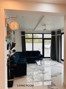 Mistara by Driveholicz,Pool Villa Parunthumpara,Idukki Dist