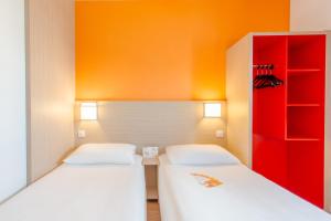 Hotels Premiere Classe La Rochelle Centre - Les Minimes : photos des chambres