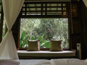 The Karu Cabins by AGATA