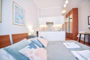 Apartament z parkingiem i tarasem przy Promenadzie, Apartment mit privatem Parkplatz und Terrasse an der Promenade