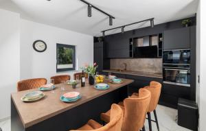 Villa Palazzo Maestral beachfront by Villas Guide