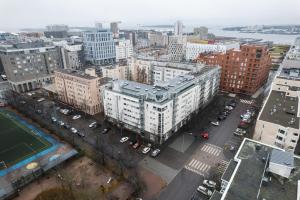 Spacious 2BR City Retreat with Private Sauna