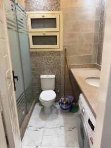 1st Time Rental, 2 BDR Apartment, Pool View, Intercontinental District