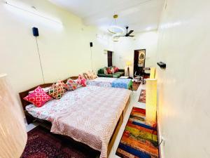 The Family Courtyard Suites