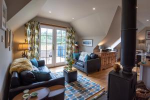 Beautiful dog friendly lodge with hot tub