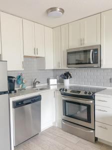 Coastal King at Seaside Villas Ocean View