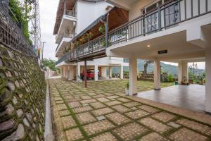 Yecha House - Mountain & Lake View Retreat, Bhimtal