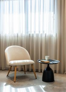 Raise Se7en Apartments