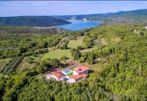 Villa Noela in Rakalj for 6 persons with large garden, kids playground - only 2,5 km from beach