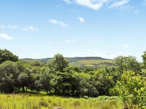 Farm House - Uk50262