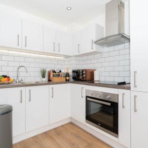 Stylish City Center Apartment - JQ - Smart TV - Netflix - Parking 411H