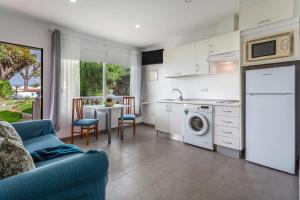 Blue Oasis Mesa del Mar