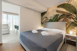 Raise Se7en Apartments