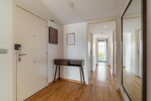 Stay U-nique Apartments Salvador Espriu