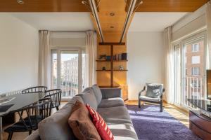 Stay U-nique Apartments Salvador Espriu