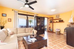 Home2Book Charming Haven BBQ & Pool, La Orotava