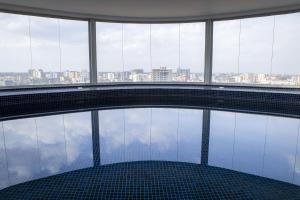 Capital M Blue Saphire Line 1 Bed by YourHost