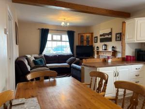 Cottage 494 - Roundstone