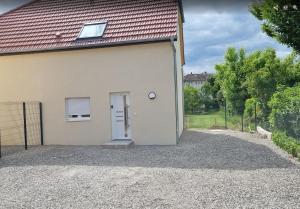 Maison 3 chambres avec terrasse côté champ