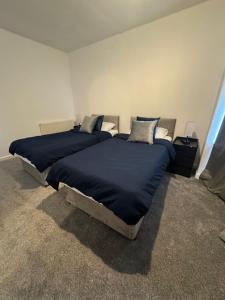 Contractors - Families - FREE Parking - QMC