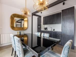 ChezmoiHomes Luxury Gran Via Penthouse Collection