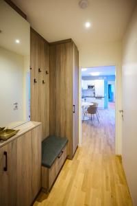 Bright apartments with spacious terraces offering comfort not far to Viennas heart