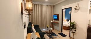 River Nest - Luxurious Couple 1bhk suites kharadi