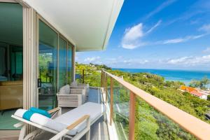 Modern condo with full sea view, 4 min walk to Kamala beach