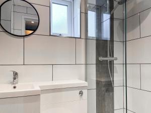 Studio On The Green - Uk48298