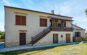 4 Bedroom Stunning Home In Roccastrada