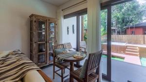 Bangalo com Jacuzzi e Churrasqueira Privativa