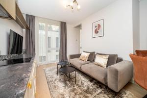 1 Bedroom Apartment next to Gediminas Avenue by Reside Baltic