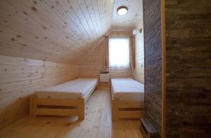 Domek z widokiem na góry