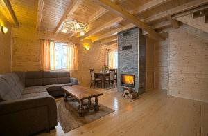 Domek z widokiem na góry