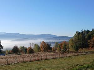 Domek z widokiem na góry